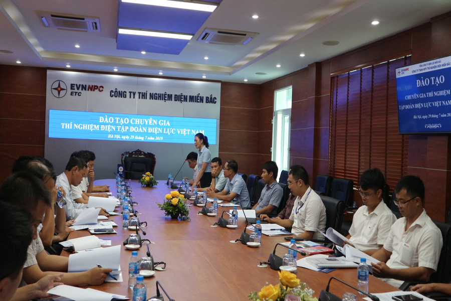 dao tao chuyen gia thí nghiệm điện của EVN