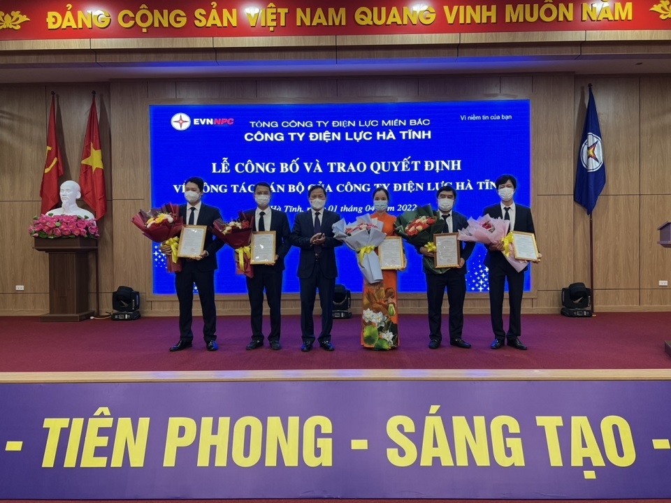 z3306645856711_f46adaa7bc9a3ca34b4905b1702fdca8tct