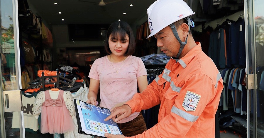 PC Vĩnh Phúc khuyến khích khách hàng trải nghiệm dịch vụ điện trực tuyến