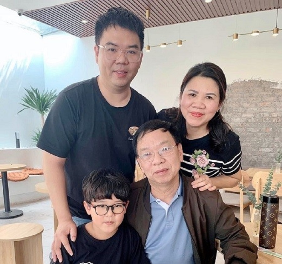 05657d70df2703795a36