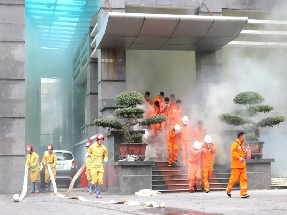 z4875505073360_c4ac5daa202555dc30f11d1e569f6992