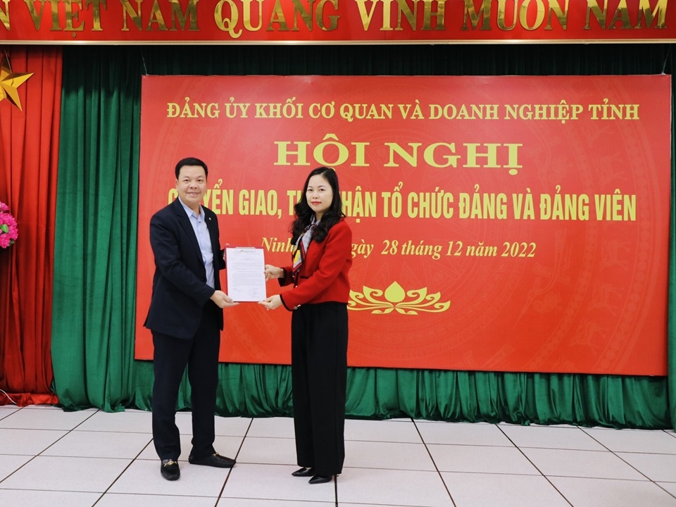 z3996763723131_a3beff11feaebd09f6e41e483f208c86