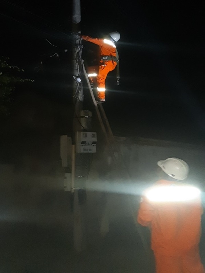 z4928290230910_8299d34c87ef3c796d16a4bc93130d86