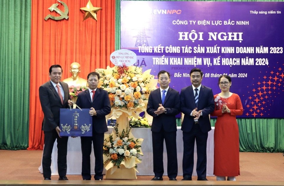 HN Tong ket 2023 (3)