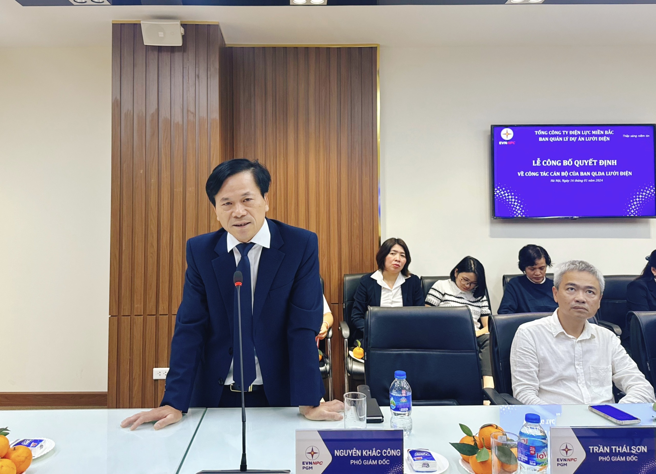 z5076252290674_a8cb88fd3882e9c384dbff0af6af69a3