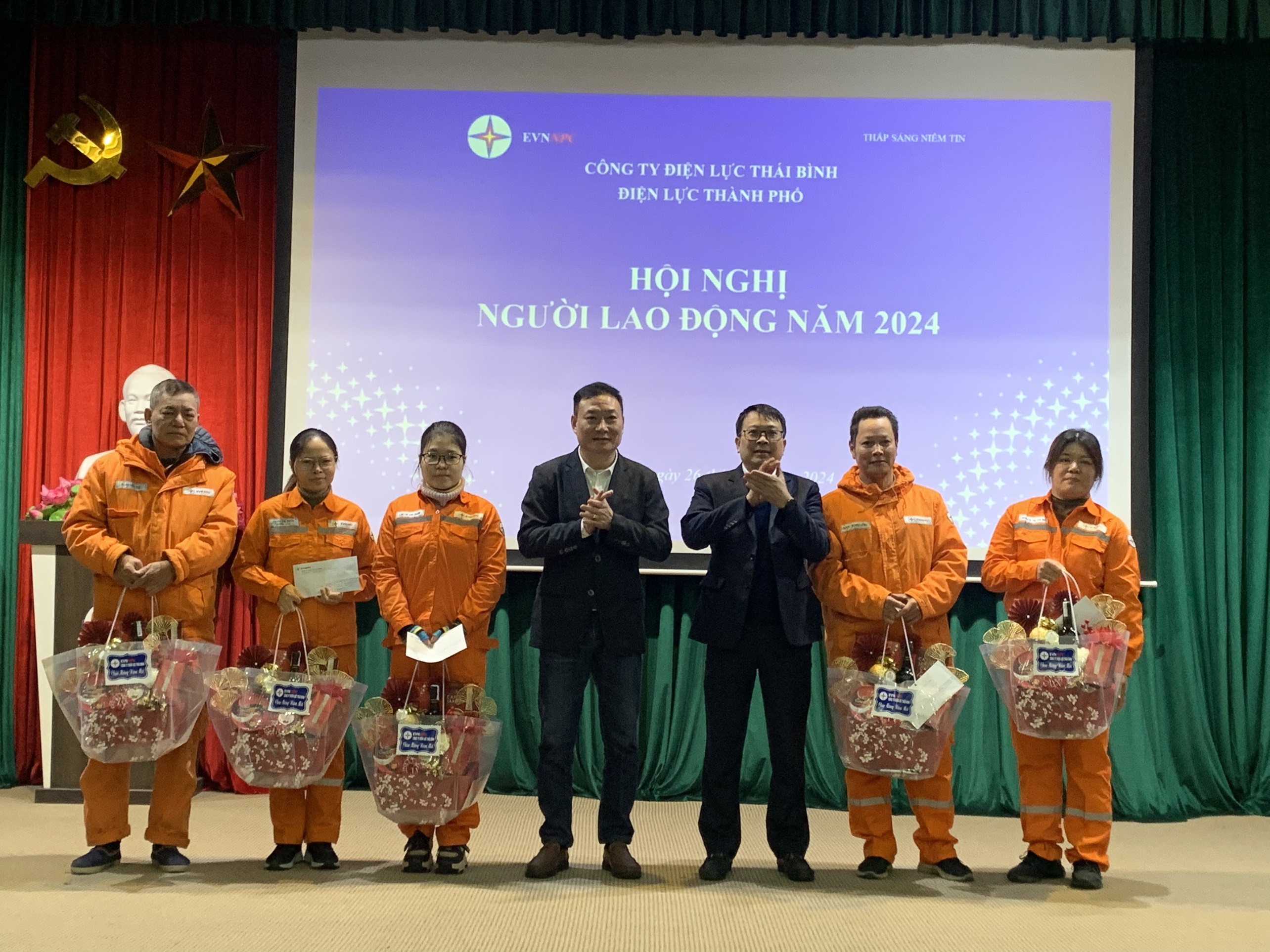 z5119564965892_1a54174bcdb15f59a1db9f6cf03b28ea