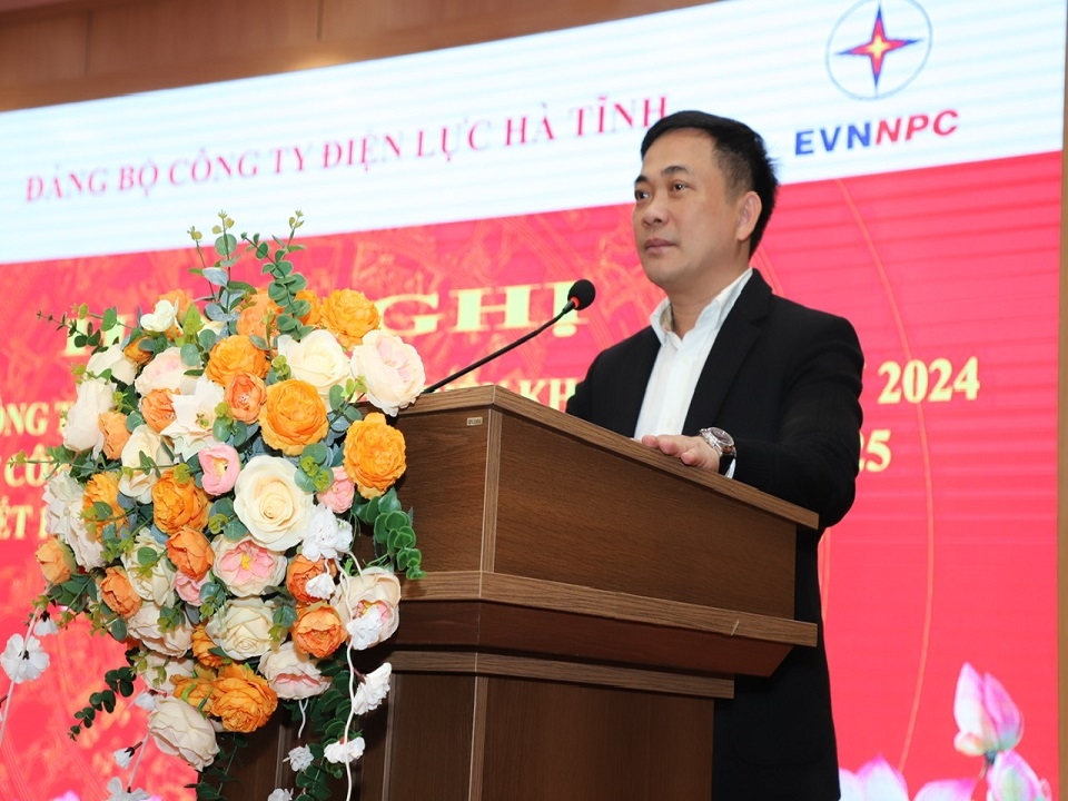 z5128070634281_11acb77a98db8ca40c3a97a703e313ea