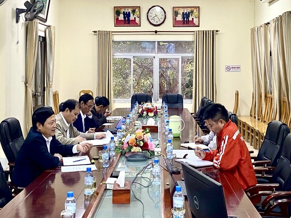 z5204852938784_979ca1f5808bf612931b841281adf748