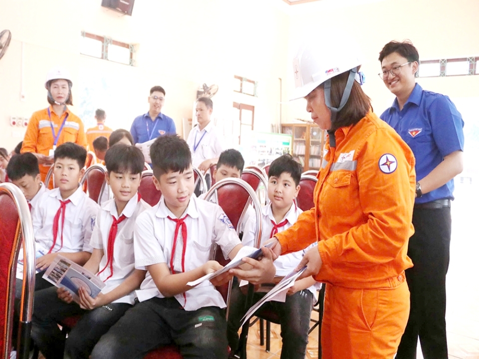 111d5085912t6647l0-159d3101958t9453l7-b