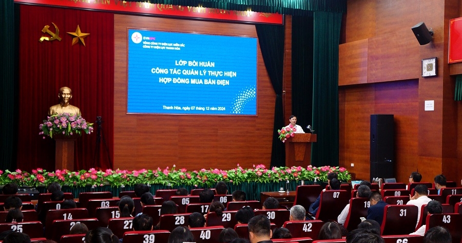 PC Thanh Hóa bồi huấn công tác quản lý thực hiện hợp đồng mua bán điện