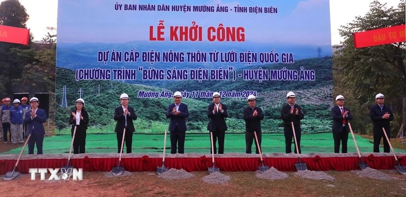 ttxvn-cap-dien-nong-thon-1966