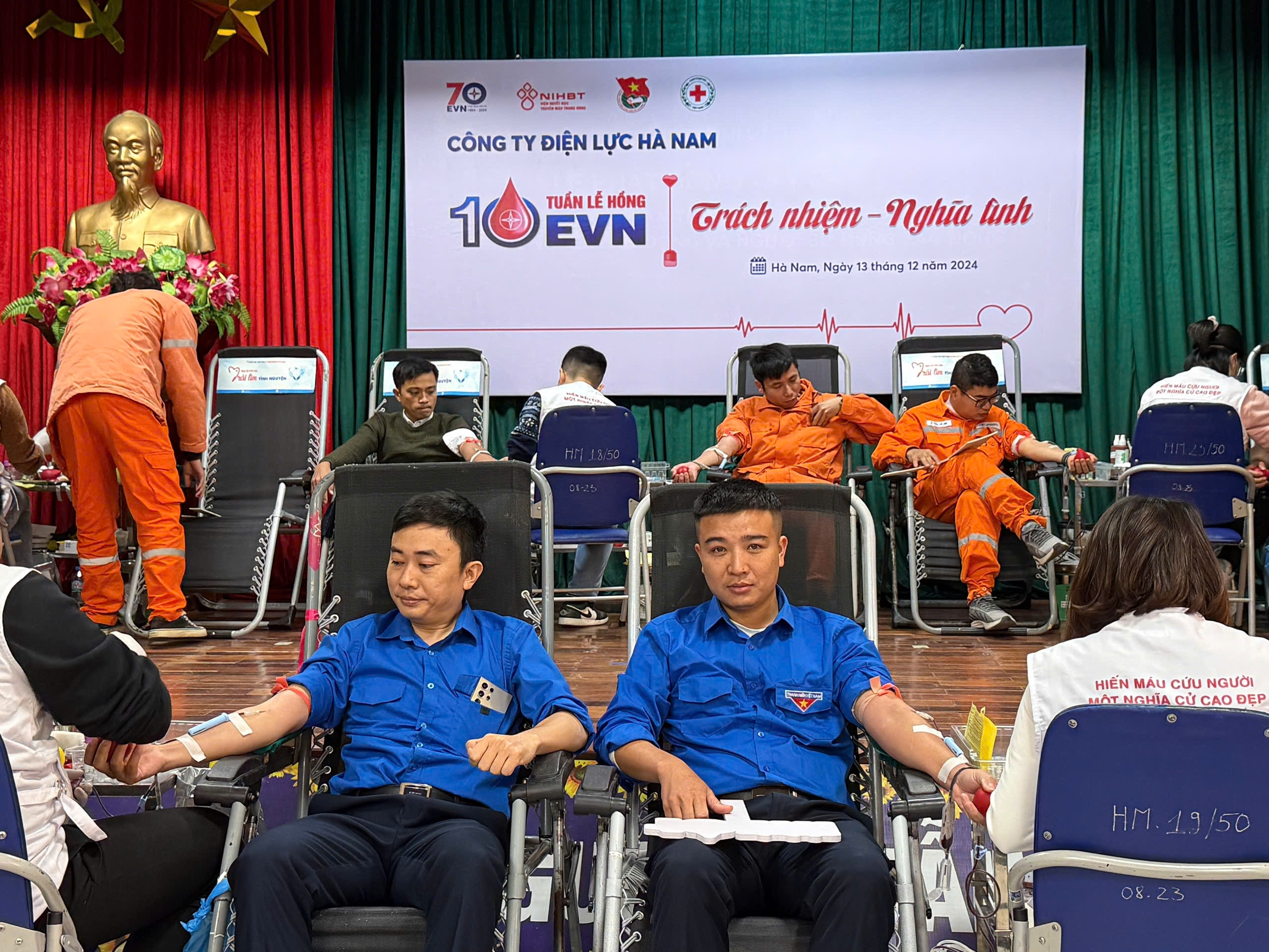 z6126954062592_0a586306a3ef50f7642bce7cffbe5bd8