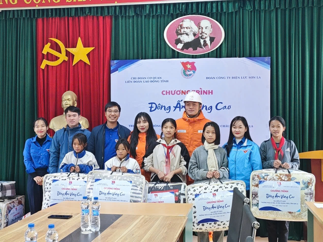 CoMaThuanChau1512 (3)