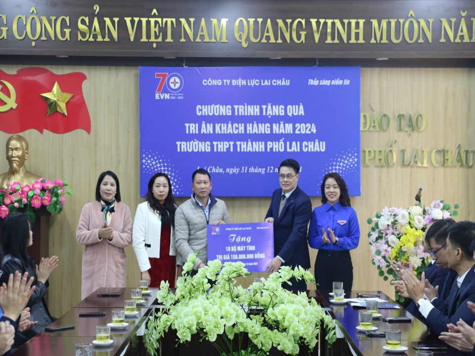 IMG_3247tangquanhatruong