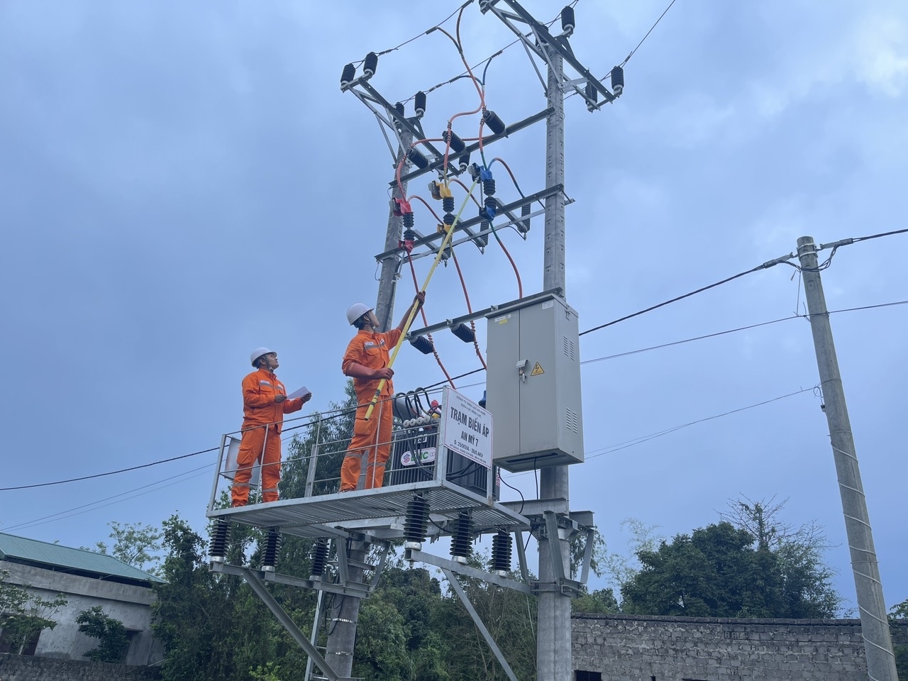 z5379144575454-dd4ce6e50c335161150e58882bf7a69b (1)