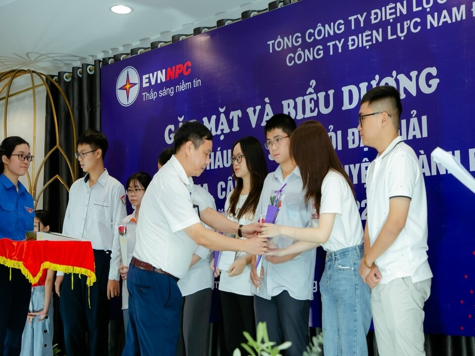 biểu dương học sinh giỏi