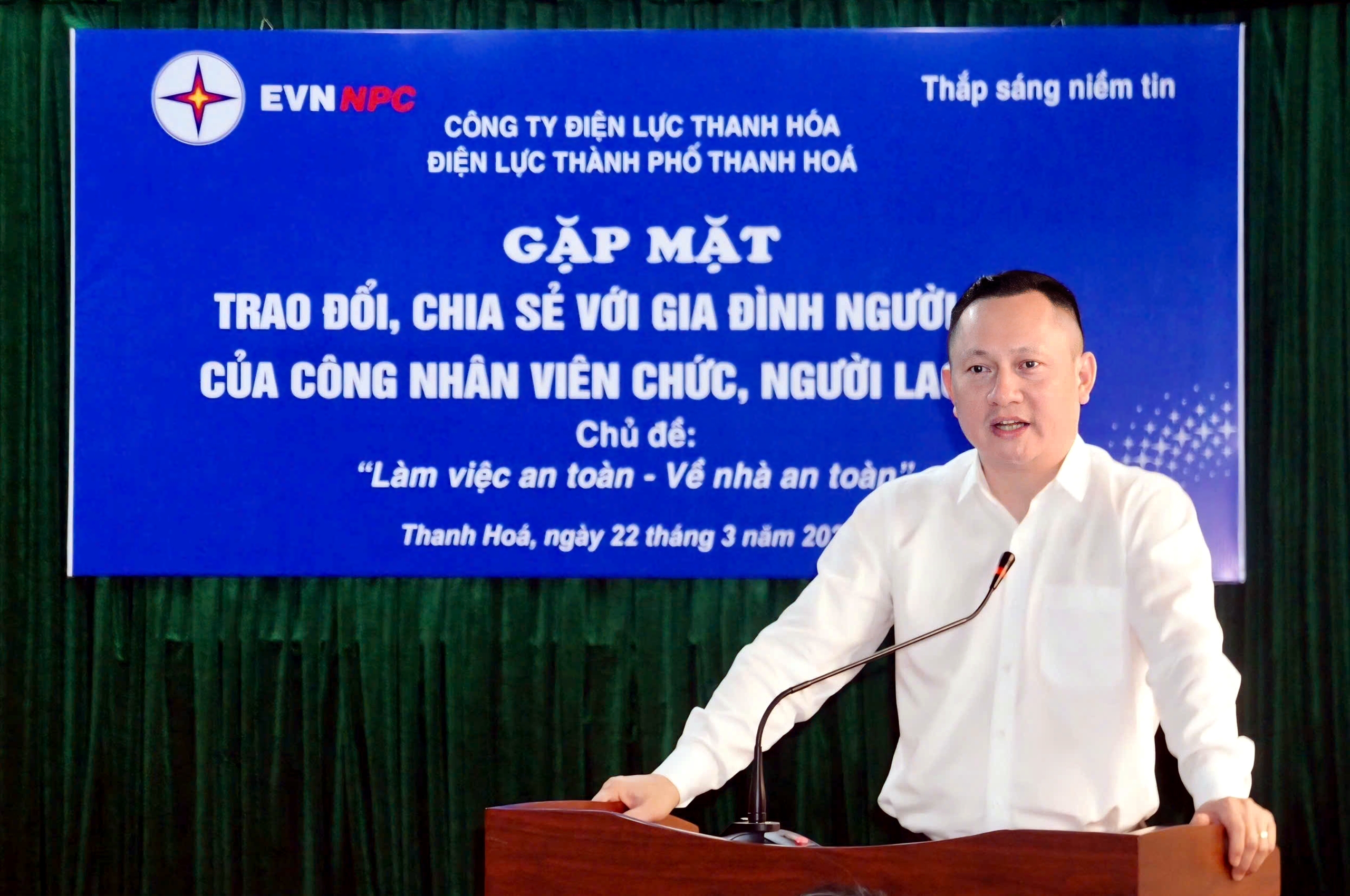 Giám đốc Hoàng Hải