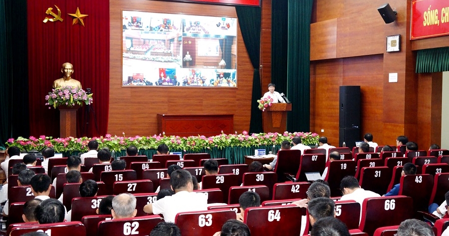 Kiểm tra chéo công tác ATVSLĐ năm 2025 tại Công ty Điện lực Thanh Hóa: Nâng cao chất lượng, lan tỏa ý thức an toàn