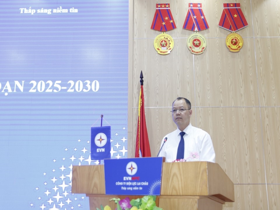 _MG_4849GDphatbieuHNtientien