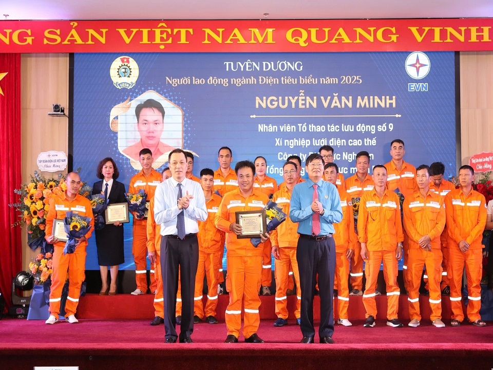 z6639572888021_0d72d48079b0e2a1b52530a5726d14b2