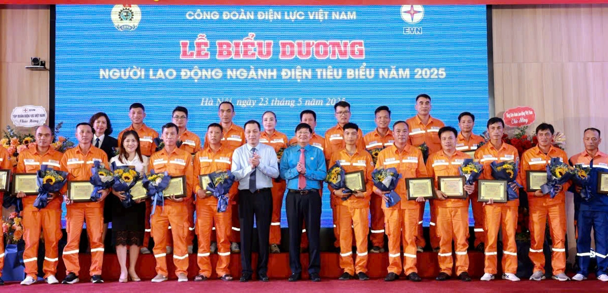 Khen thưởng CĐ EVN