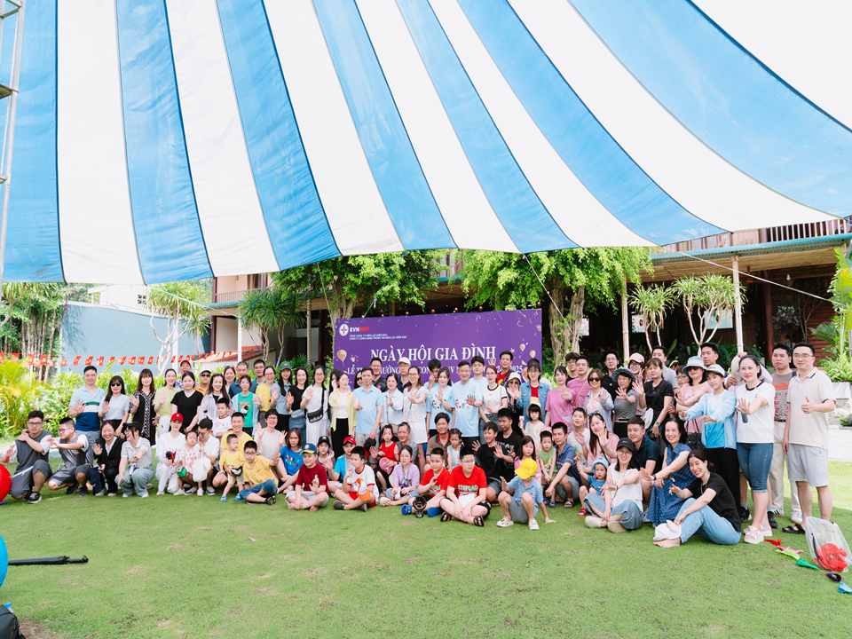 Ngay hoi gia dinh 2025.1