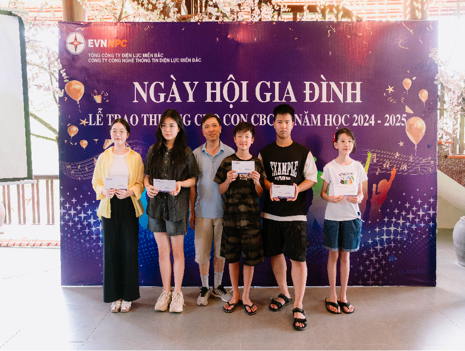 Ngay hoi gia dinh 2025.2