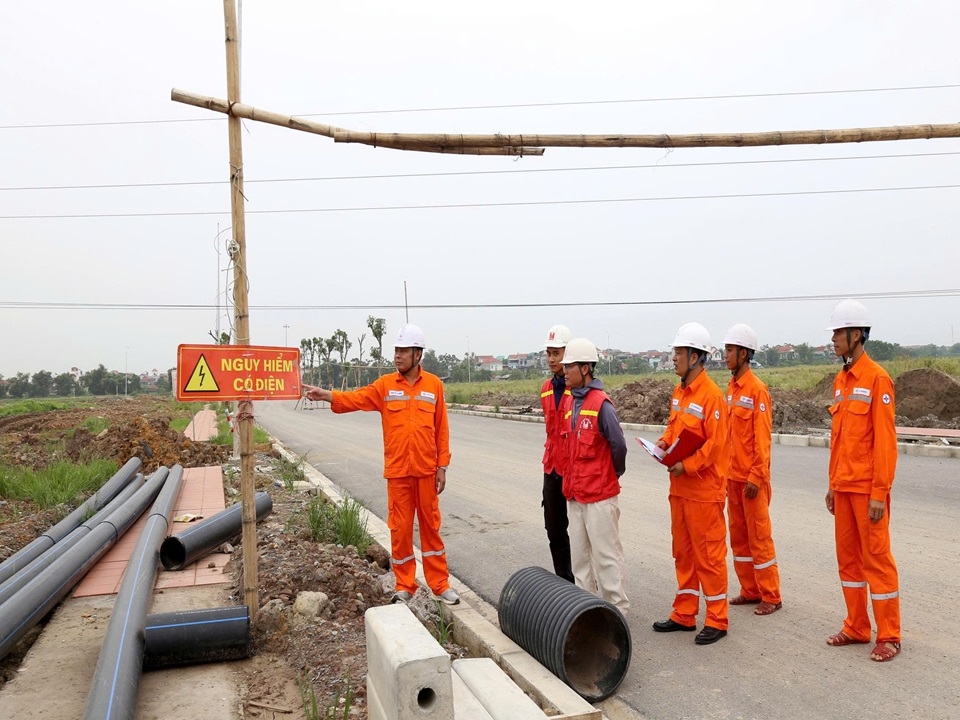 z6932668566113_aa712750598983eafdcdb7bb17c27891 - Copy