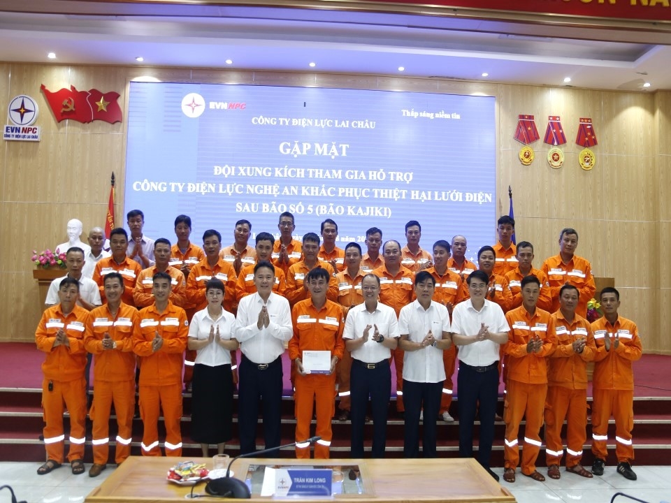 _MG_5634chupanhdoixungkich