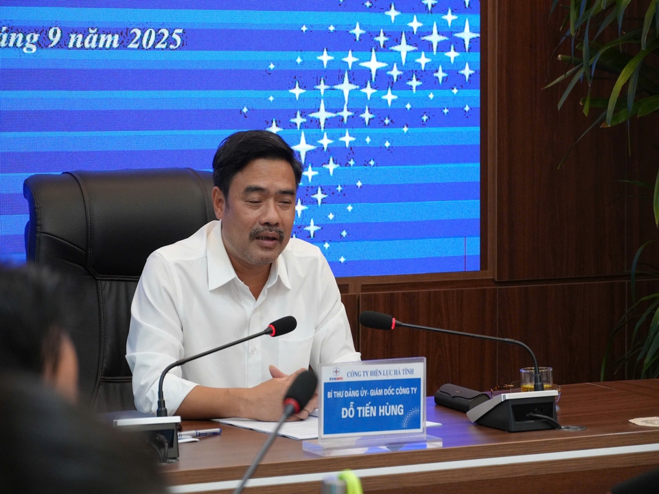 z6978745055544_fb9f9d51716e83d210c94f02384092e8