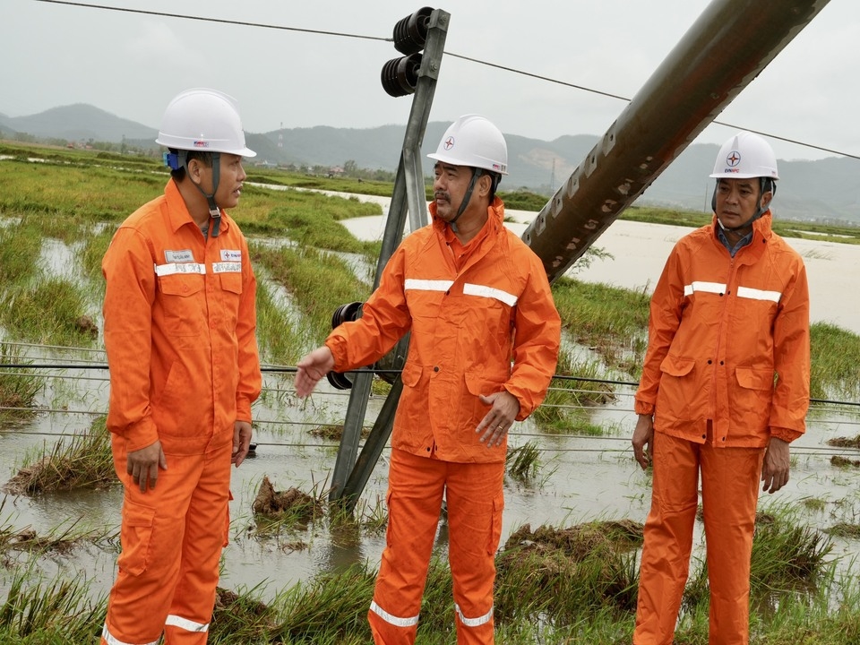 z7061495242474_76cda416f7ebcbe2c9beb4d74028f7cf