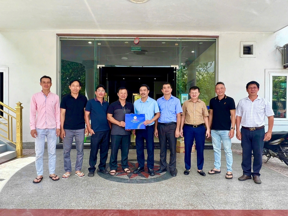 z7077010001263_404f6bd8d5e047755f74c81f8632ef98