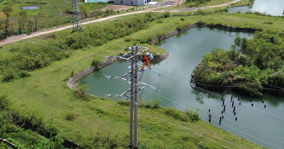 TCBC: EVNNPC hoàn thành toàn diện các chỉ tiêu 9 tháng đầu năm 2025, phấn đấu hoàn thành xuất sắc  nhiệm vụ cả năm