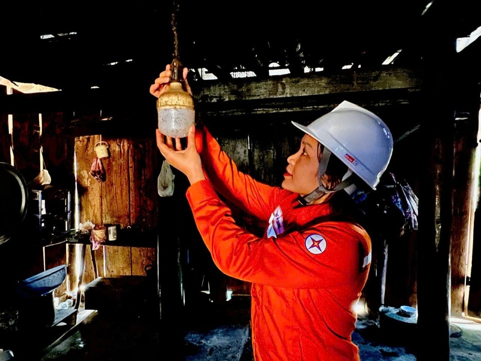 c54d327a356cb832e17d