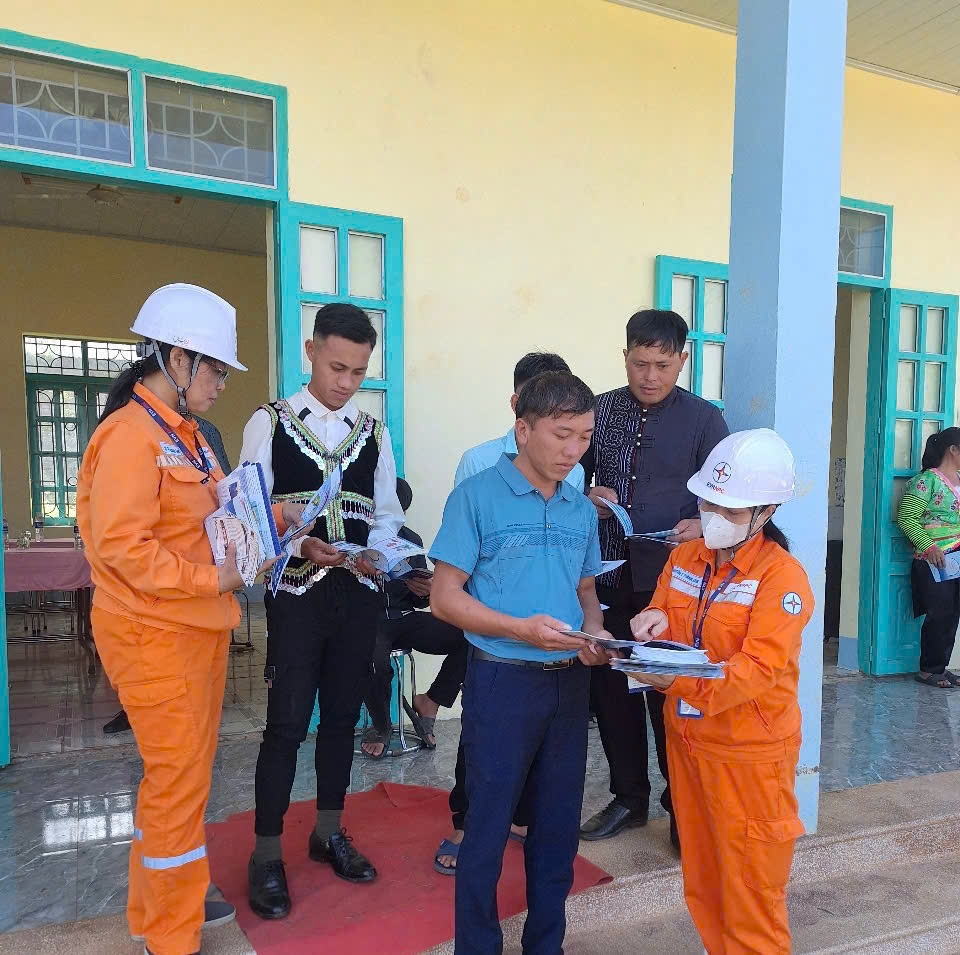 z7112417759245_e0a5d6f15871d2a254008077f049143f