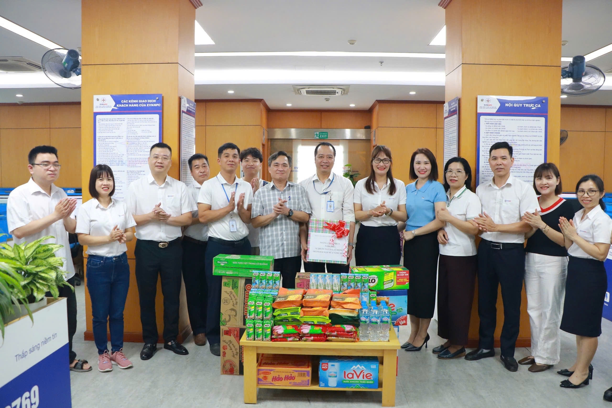 4d7da35ff9374c69152610