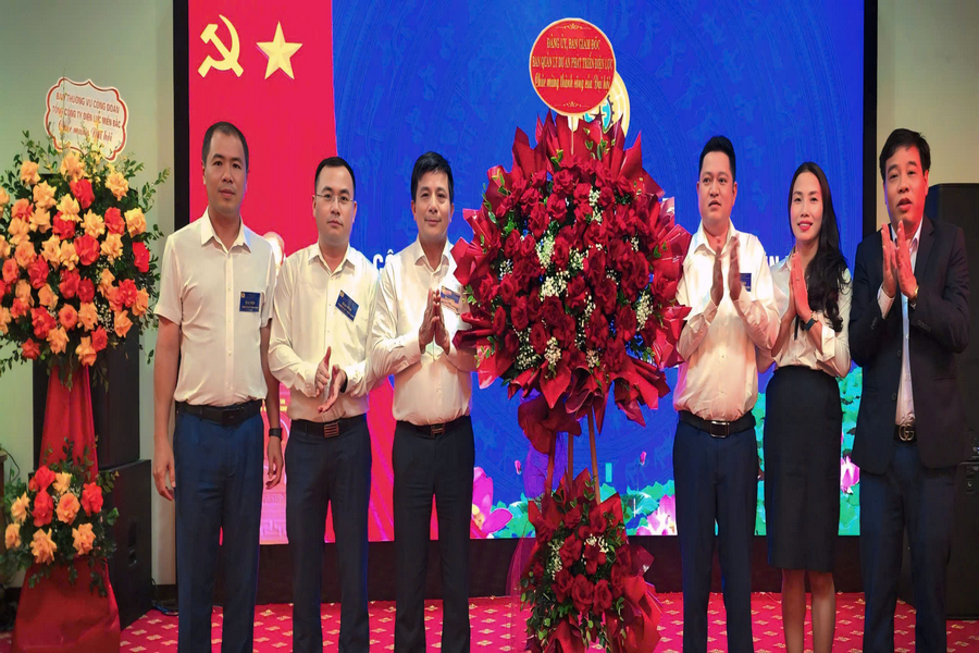 14080f13f94c75122c5d - 8K JPEG