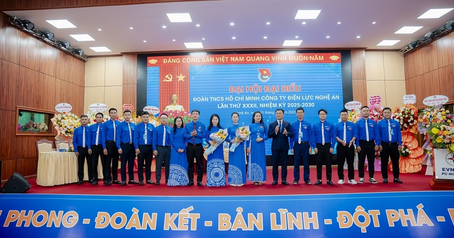 Đoàn thanh niên Công ty Điện lực Nghệ An: Tiên phong - Đoàn kết - Bản lĩnh - Đột Phá - phát triển - sáng tạo trong nhiệm kỳ mới 2025-2030
