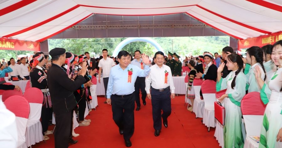 PC Tuyên Quang đảm bảo cấp điện an toàn cho Lễ khởi công xây dựng các trường học nội trú tại các xã biên giới.