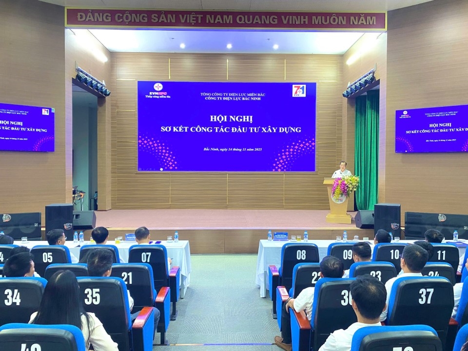 HN sơ kết ĐTXD 9T 2025 bìa (2)