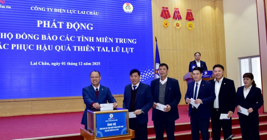 Công ty Điện lực Lai Châu phát động ủng hộ đồng bào miền Trung bị thiệt hại do bão lũ