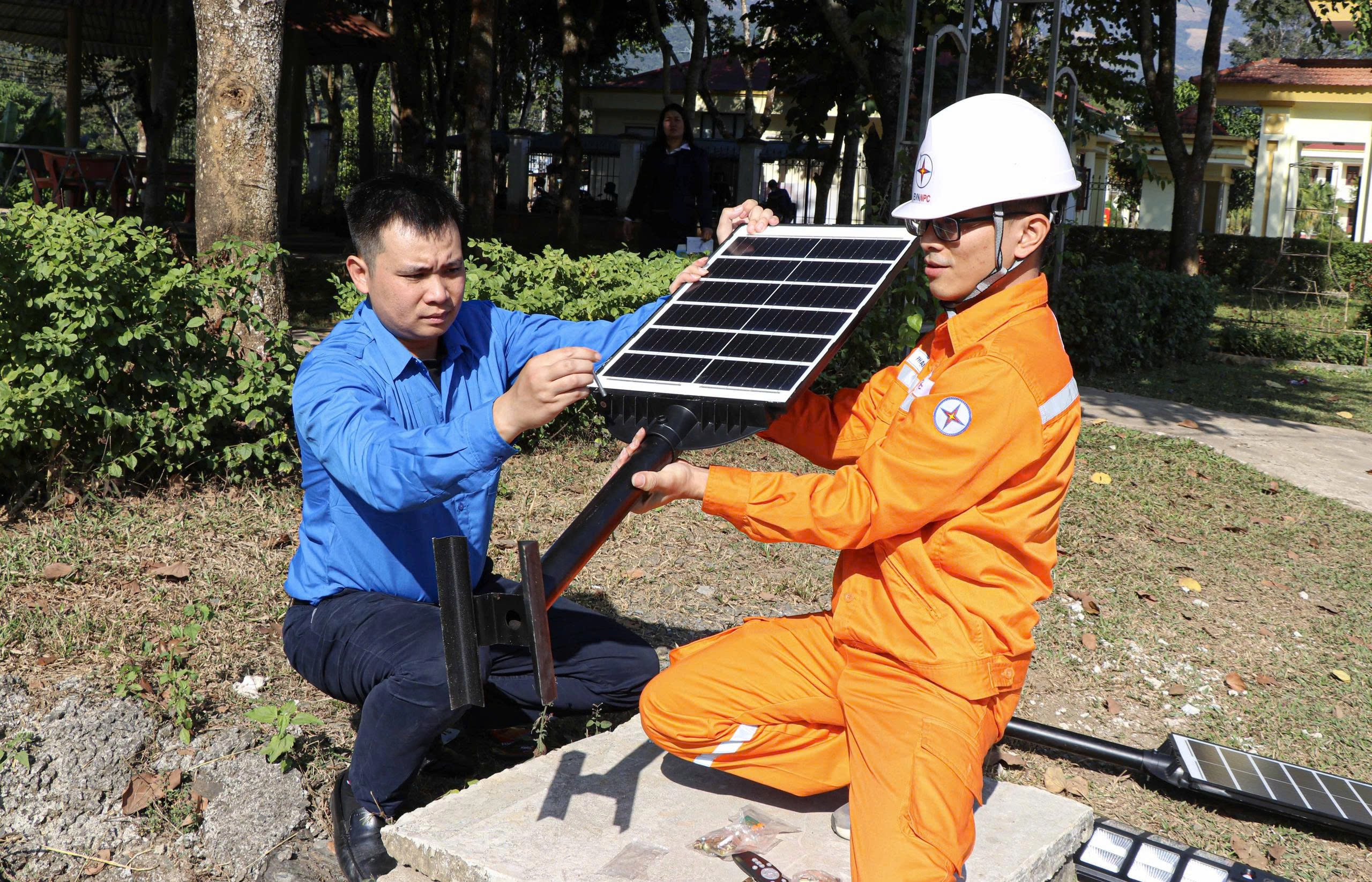 z7305088823838_86027a13a32e3196f8e50a580472a17f