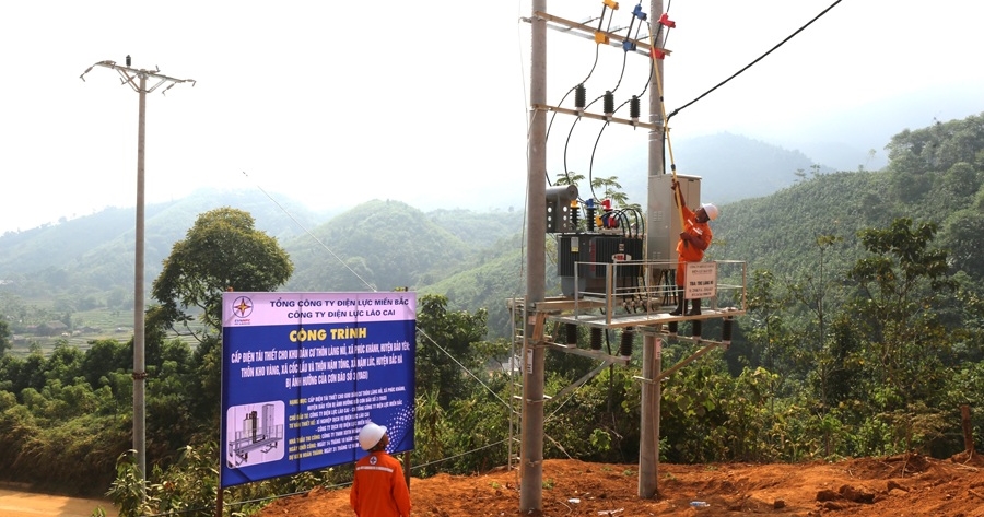 Tiết kiệm điện – Từ ngõ nhỏ Làng Nủ đến chiến lược năng lượng quốc gia