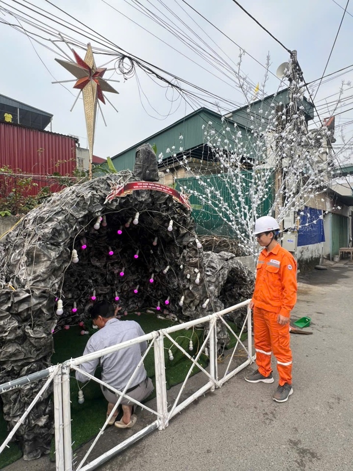 z7308395439832_5f5618de5ba3fddf4c027ea89fbfb266