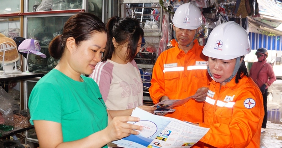 Công ty Điện lực Thanh Hóa tổ chức huấn luyện, bồi dưỡng nghiệp vụ phòng cháy, chữa cháy và cứu nạn, cứu hộ năm 2025