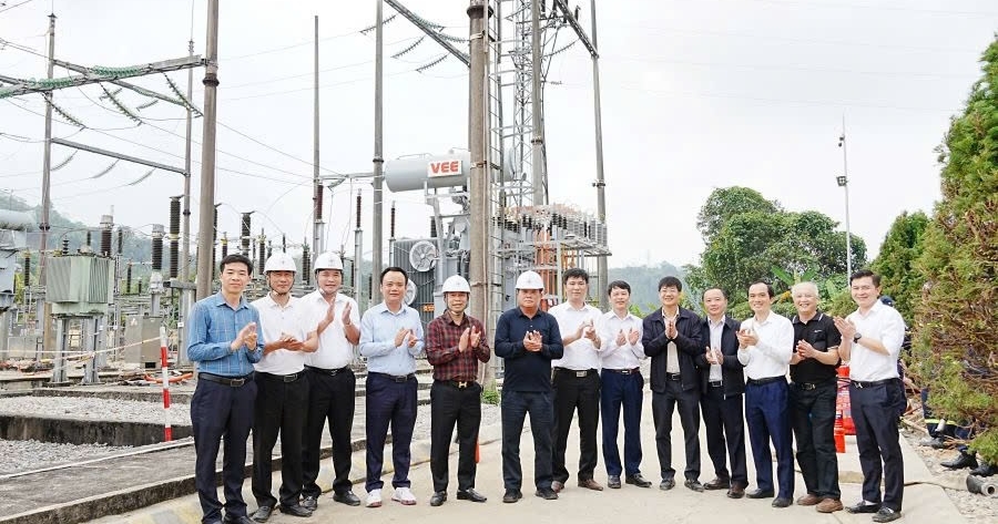 Công ty Điện lực Tuyên Quang đóng điện thành công dự án nâng công suất MBA T2 trạm 110kV Bắc Quang