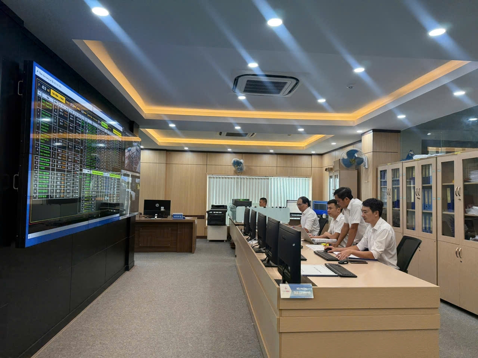 z7373003397049_7f6d4e27328d1aba2113513f373aad06