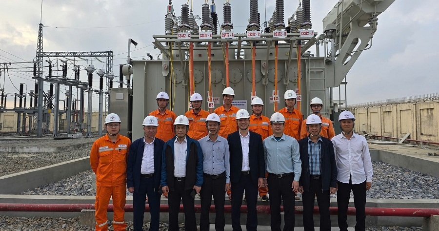 Ban Quản lý dự án Xây dựng điện miền Bắc nghiệm thu, đóng điện thành công dự án Lắp đặt MBA T2 TBA 110kV Nga Sơn, tỉnh Thanh Hóa
