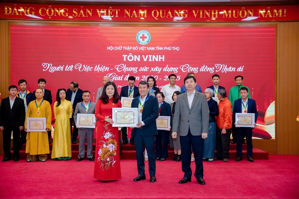 z7401529809583_c2559f71f816a6df973a84da7960cd12