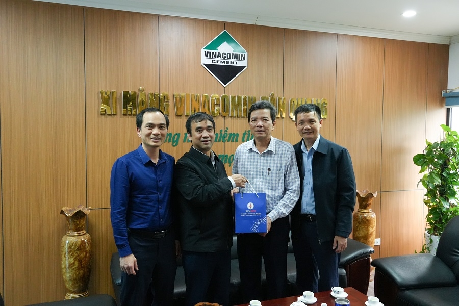 CTDDLTq tri an khach hang 9